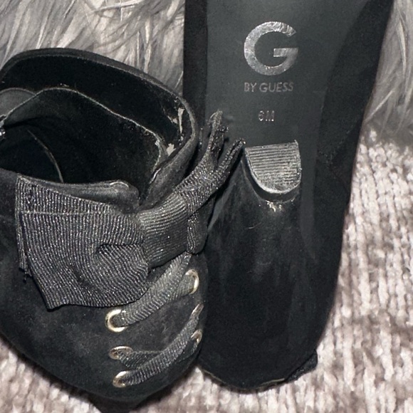 Guess Booties - Picture 3 of 3